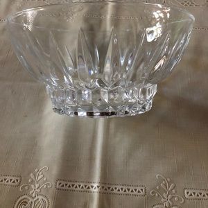 ESTATE SALE!  Elegant pure crystal bowl!